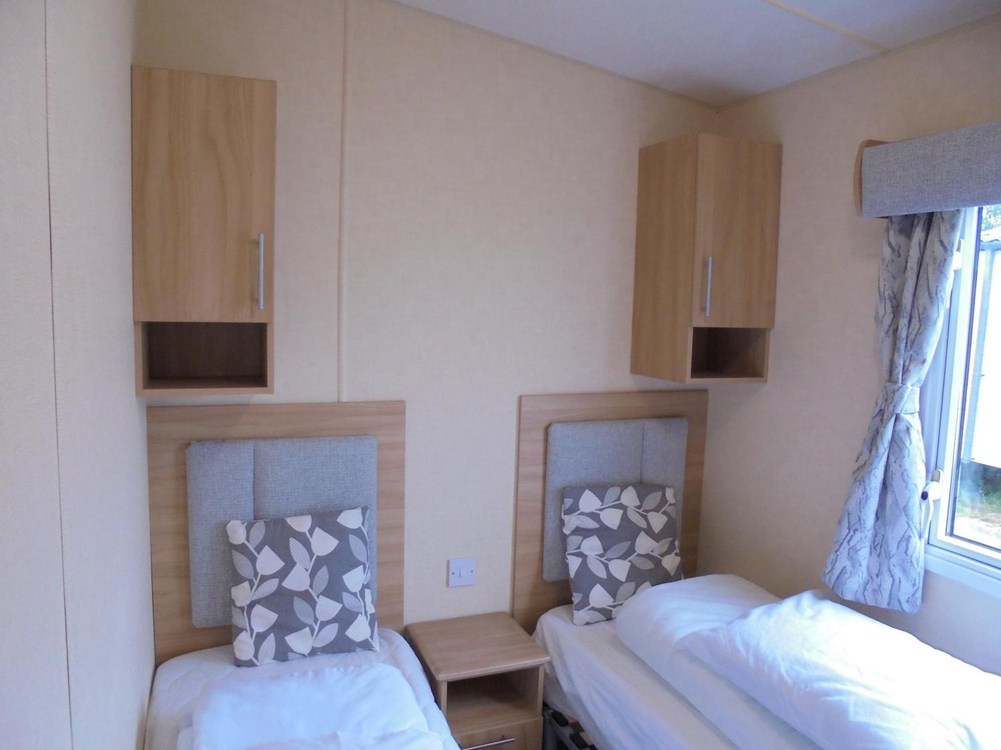 8 Berth On Southview Bowness Central Heated Skegness Bagian luar foto
